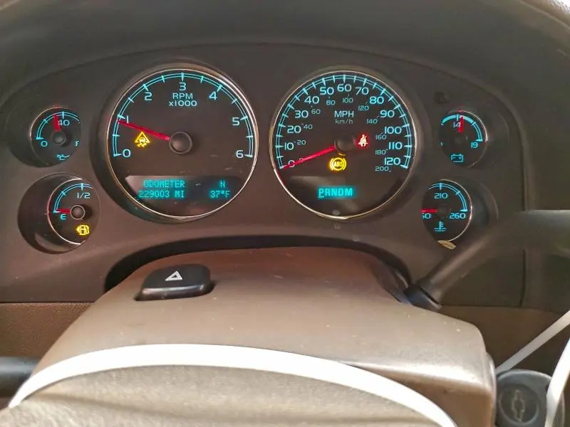 2011 CHEVROLET TAHOE C1500 LTZ  