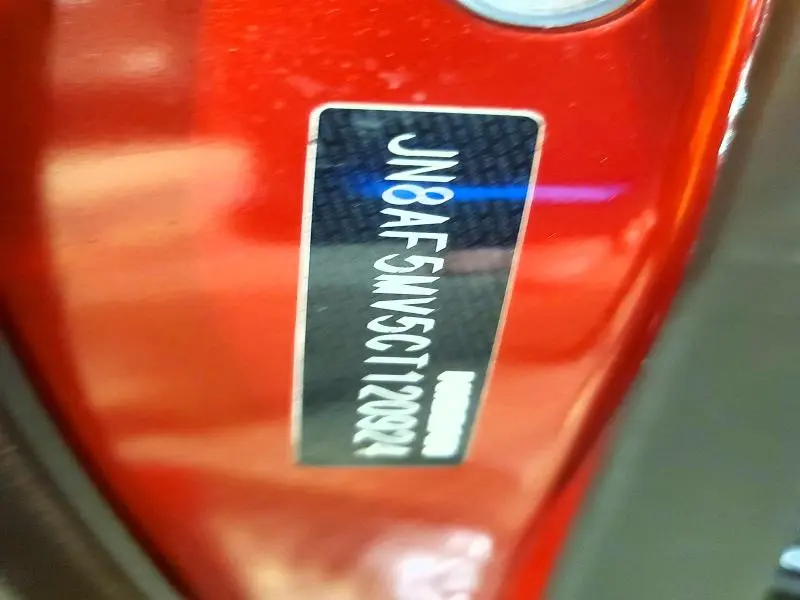 2012 NISSAN JUKE S  