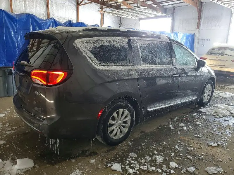 2017 CHRYSLER PACIFICA TOURING L  