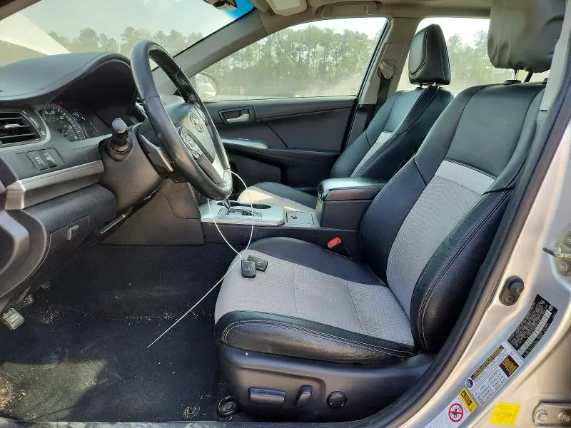2014 TOYOTA CAMRY SE V6  