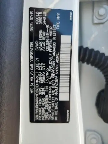 2017 VOLVO V60 CROSS COUNTRY PREMIER  