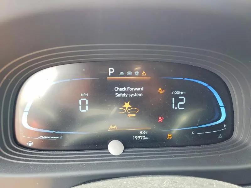 2025 HYUNDAI VENUE SE  