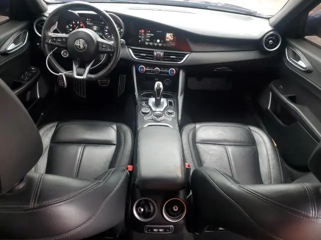 2022 ALFA ROMEO GIULIA   