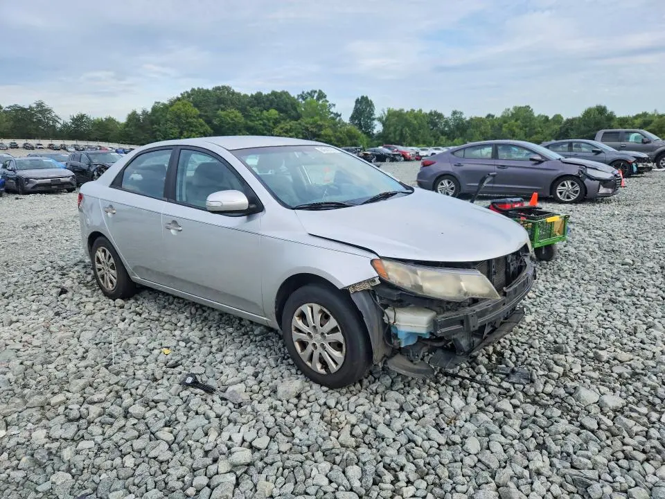 2010 KIA FORTE EX  