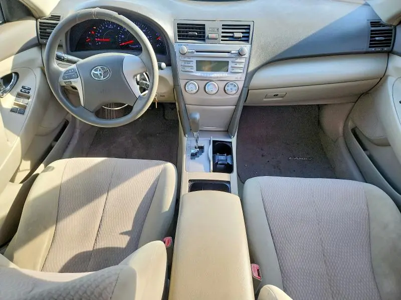 2011 TOYOTA CAMRY LE  