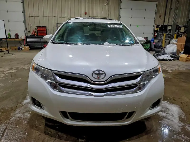 2013 TOYOTA VENZA LE  