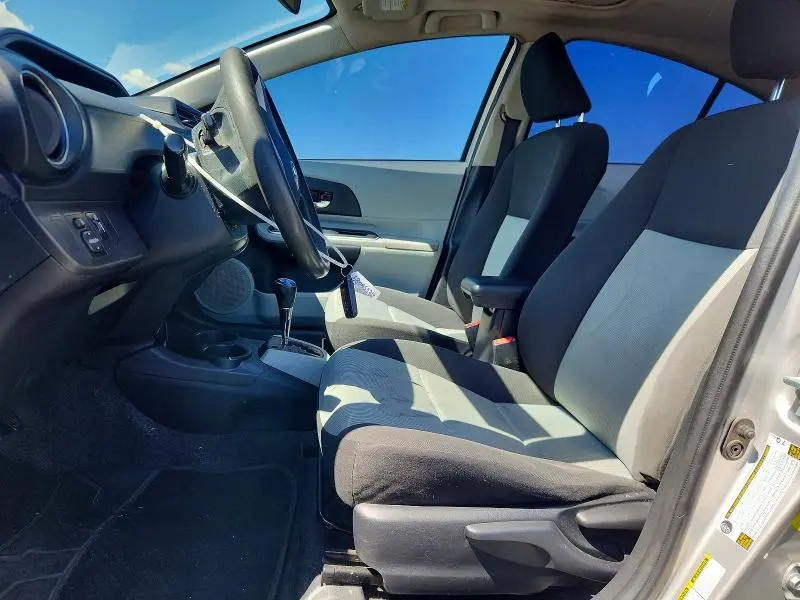 2014 TOYOTA PRIUS C THREE  