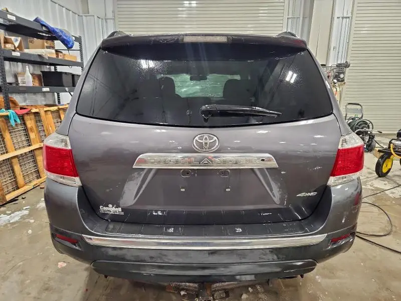 2013 TOYOTA HIGHLANDER BASE  