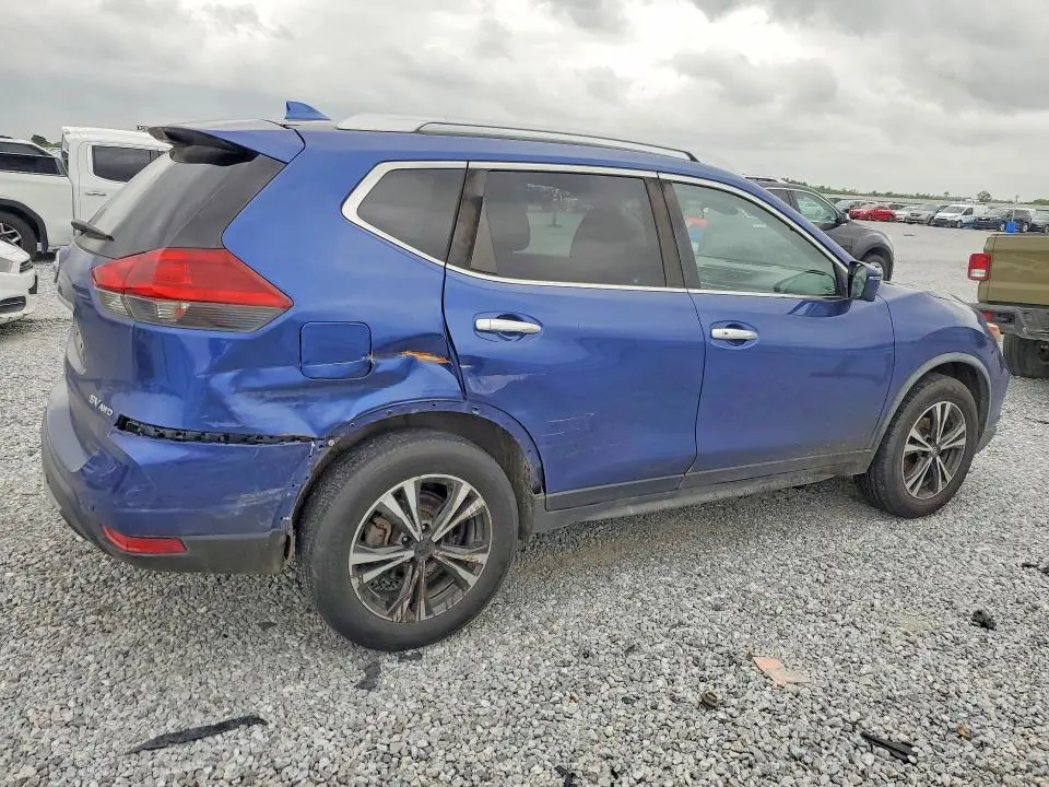 2020 NISSAN ROGUE SV  