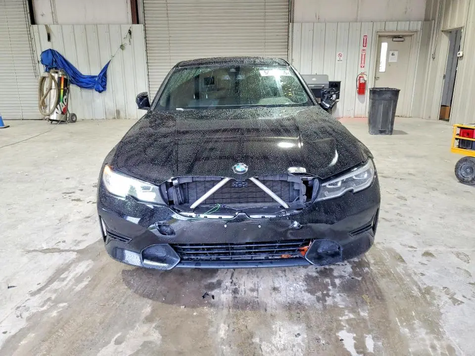 2019 BMW 330I   