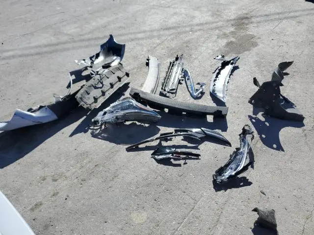 2024 NISSAN VERSA SR  