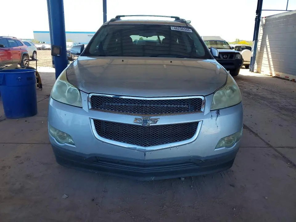 2012 CHEVROLET TRAVERSE LT  