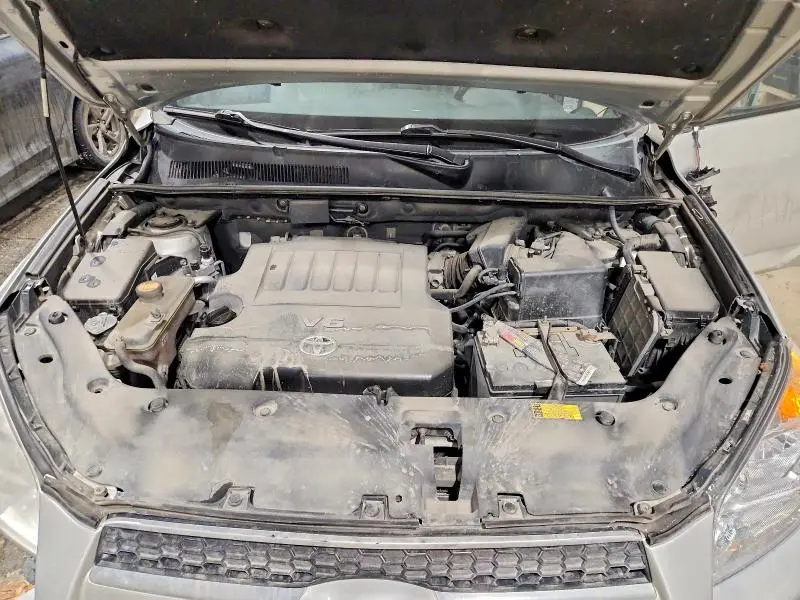 2011 TOYOTA RAV4 LIMITED  