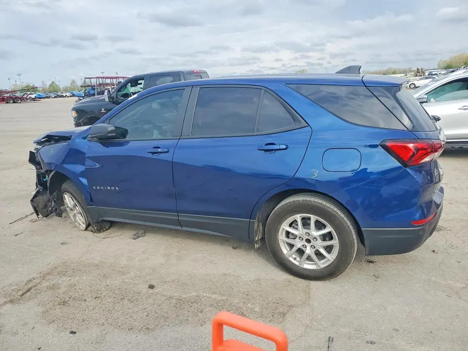 2022 CHEVROLET EQUINOX LS  