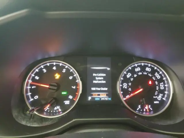 2020 TOYOTA RAV4 LE  