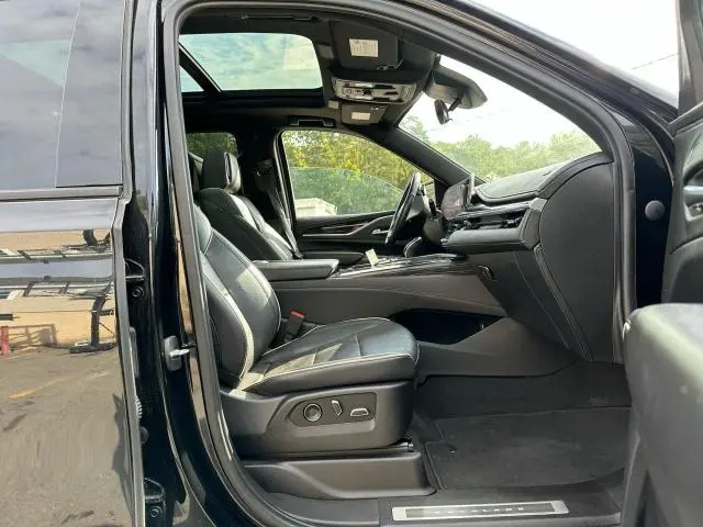 2021 CADILLAC ESCALADE ESV SPORT  