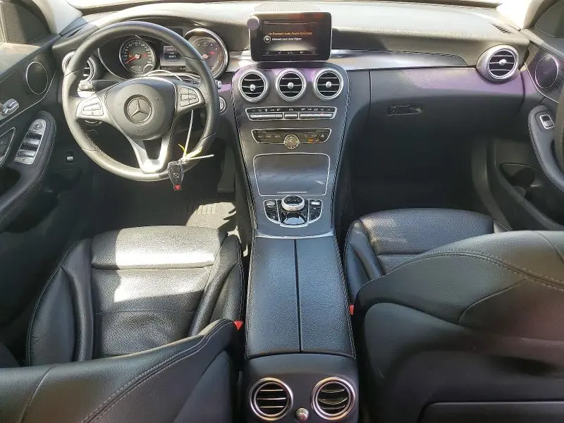 2017 MERCEDES-BENZ C 300  