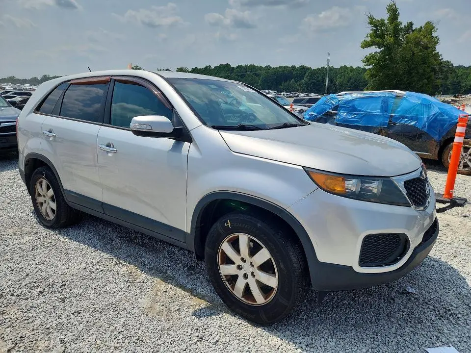 2011 KIA SORENTO LX  