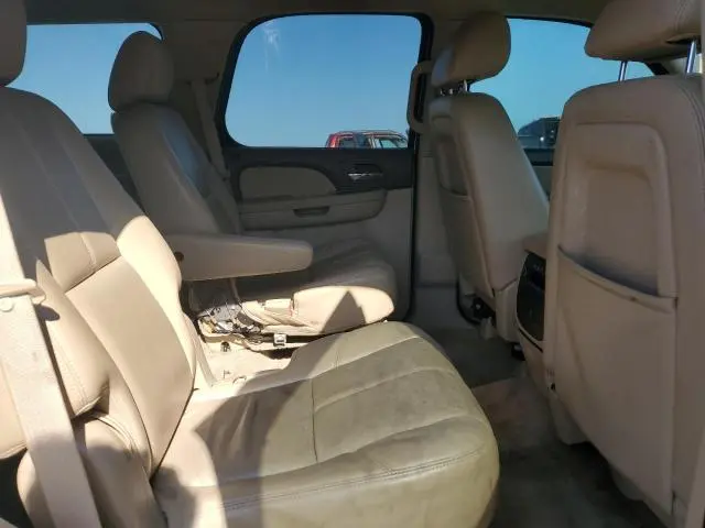 2011 CHEVROLET TAHOE K1500 LT  