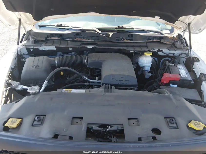 2018 RAM 1500 TRADESMAN  4X2 8' BOX