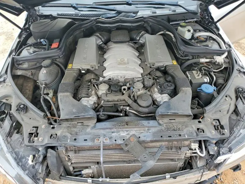 2012 MERCEDES-BENZ C 63 AMG  