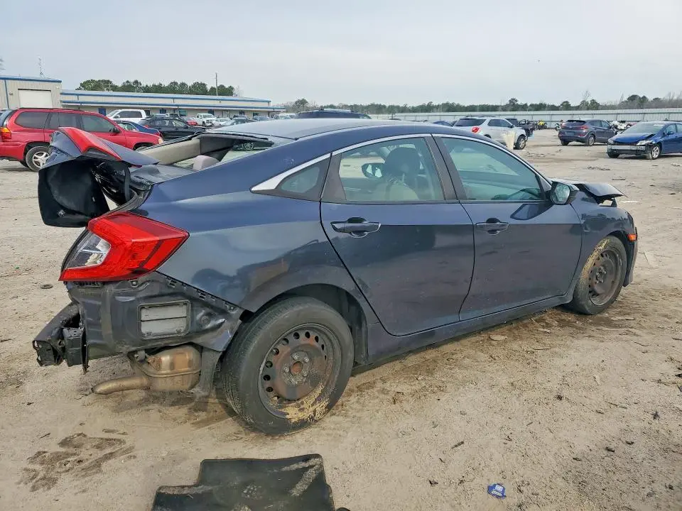 2018 HONDA CIVIC LX  