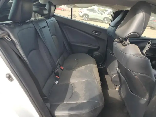 2020 TOYOTA PRIUS LE  