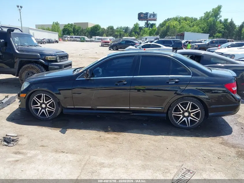 2013 MERCEDES-BENZ C 300 SPORT 4MATIC