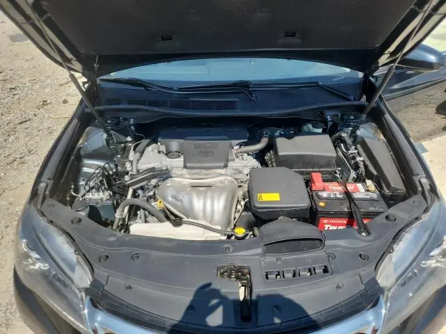 2015 TOYOTA CAMRY LE  