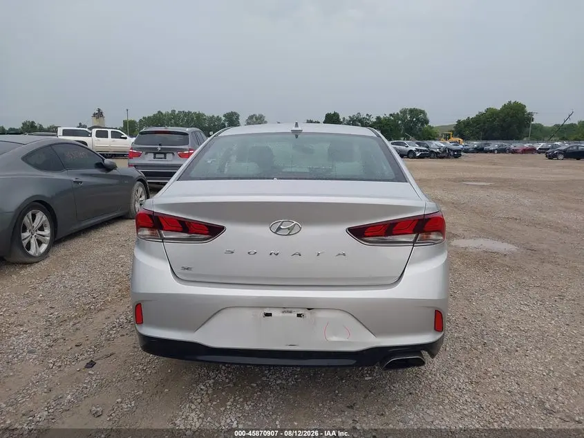 2018 HYUNDAI SONATA SE