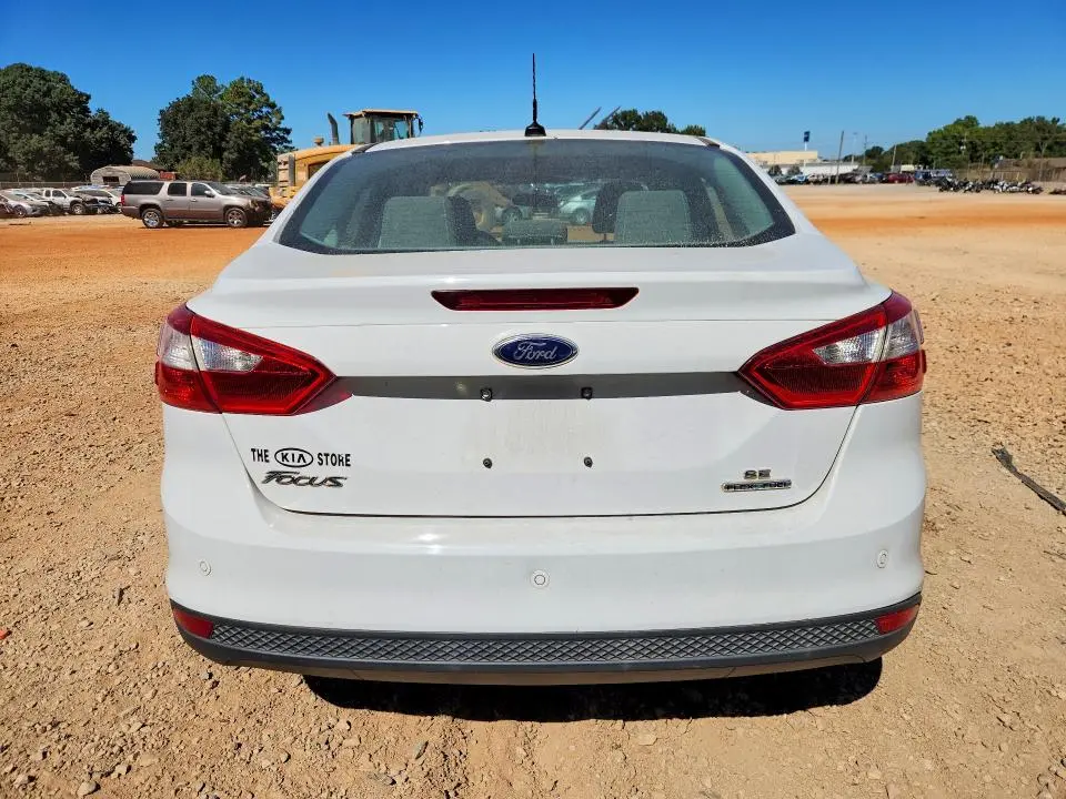 2013 FORD FOCUS SE  