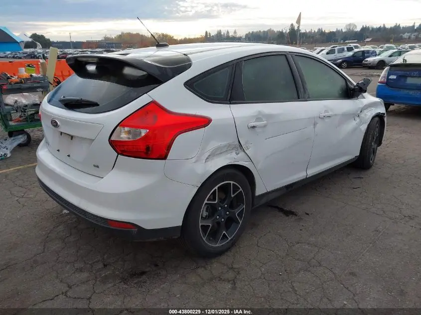 2014 FORD FOCUS SE