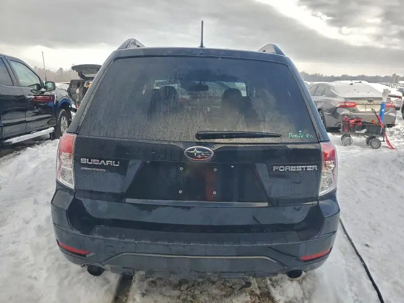 2012 SUBARU FORESTER LIMITED  