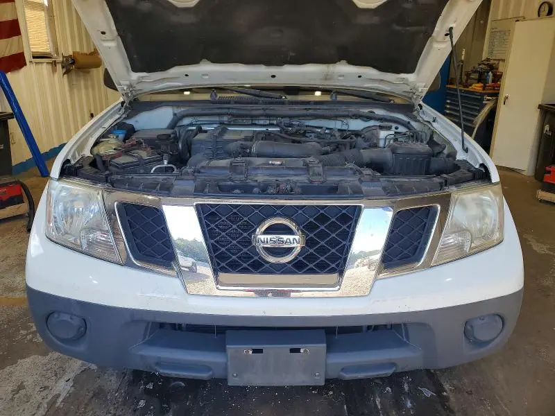 2018 NISSAN FRONTIER S  