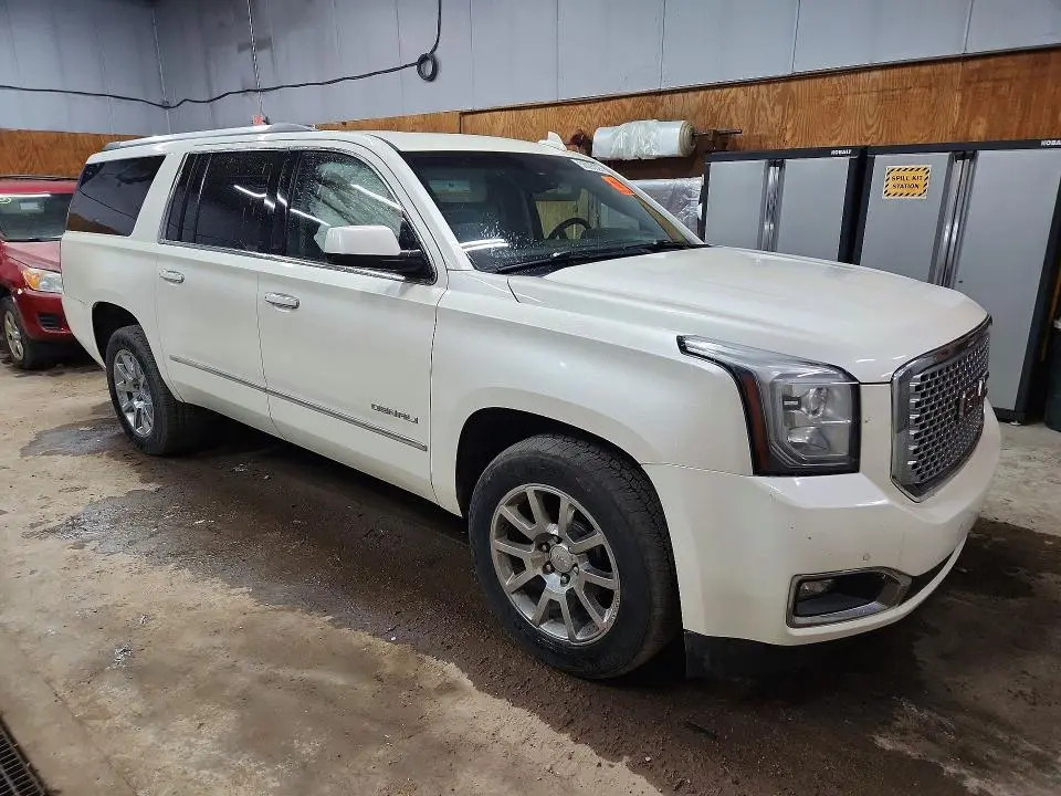 2015 GMC YUKON XL DENALI  