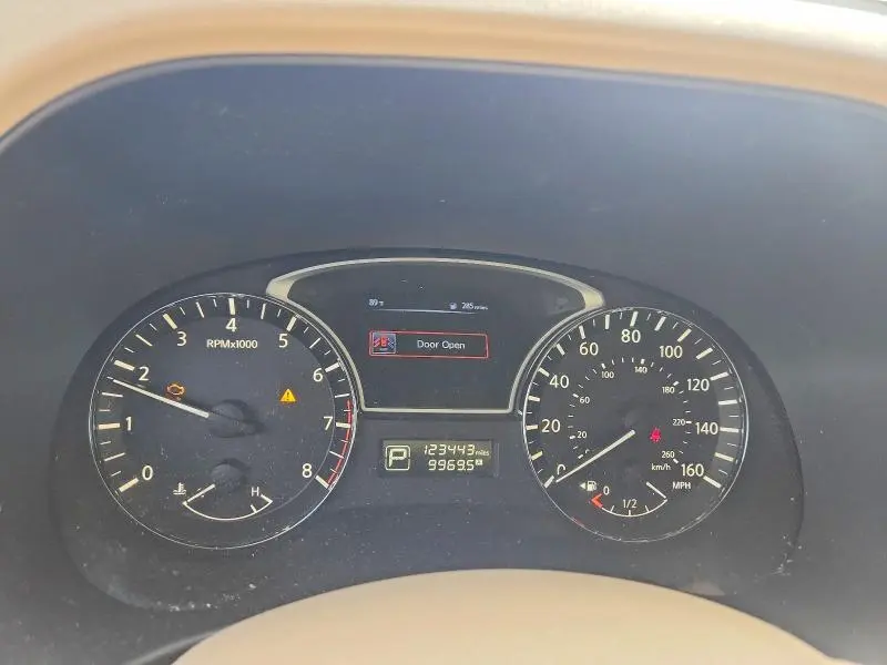 2015 NISSAN PATHFINDER SL  