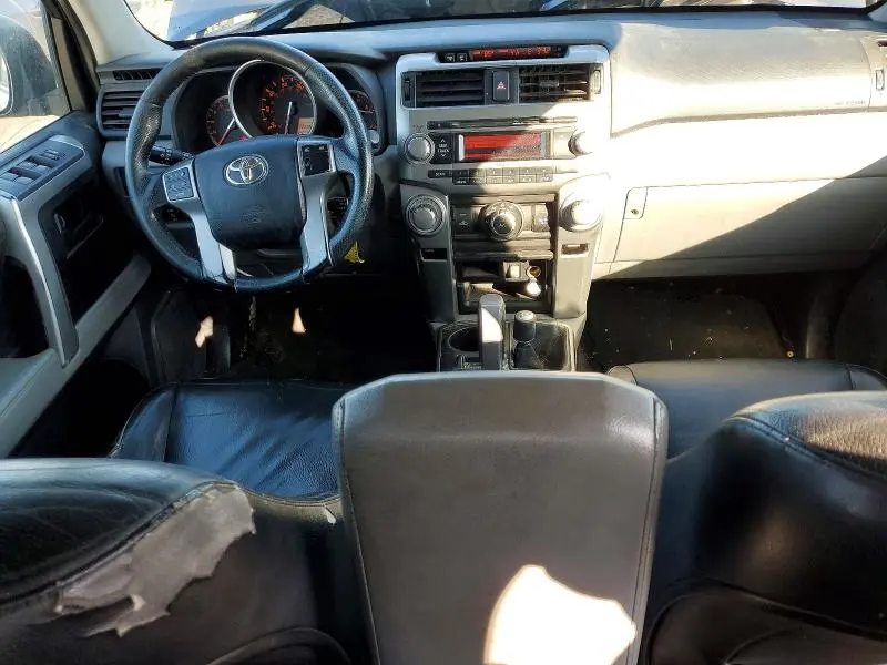 2010 TOYOTA 4RUNNER SR5  