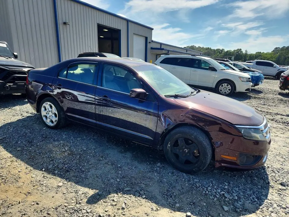 2011 FORD FUSION SE  