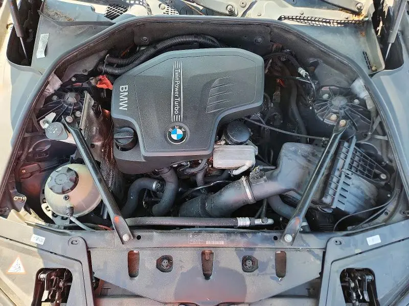 2013 BMW 528 XI  