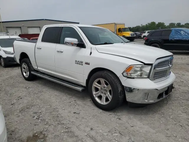 2018 RAM 1500 SLT  
