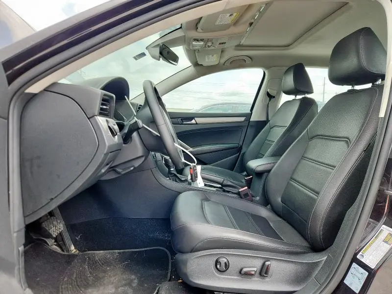 2021 VOLKSWAGEN PASSAT SE  