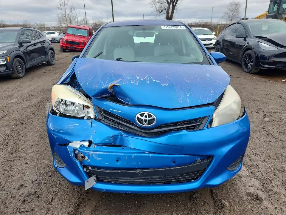 2012 TOYOTA YARIS 5-DOOR L  