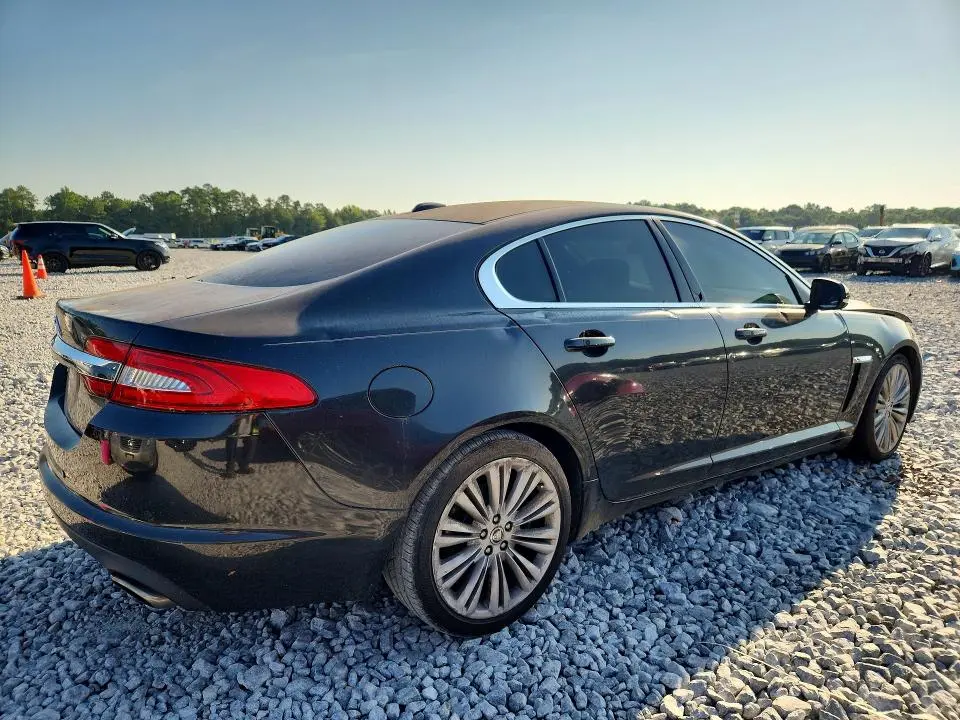 2012 JAGUAR XF PORTFOLIO  