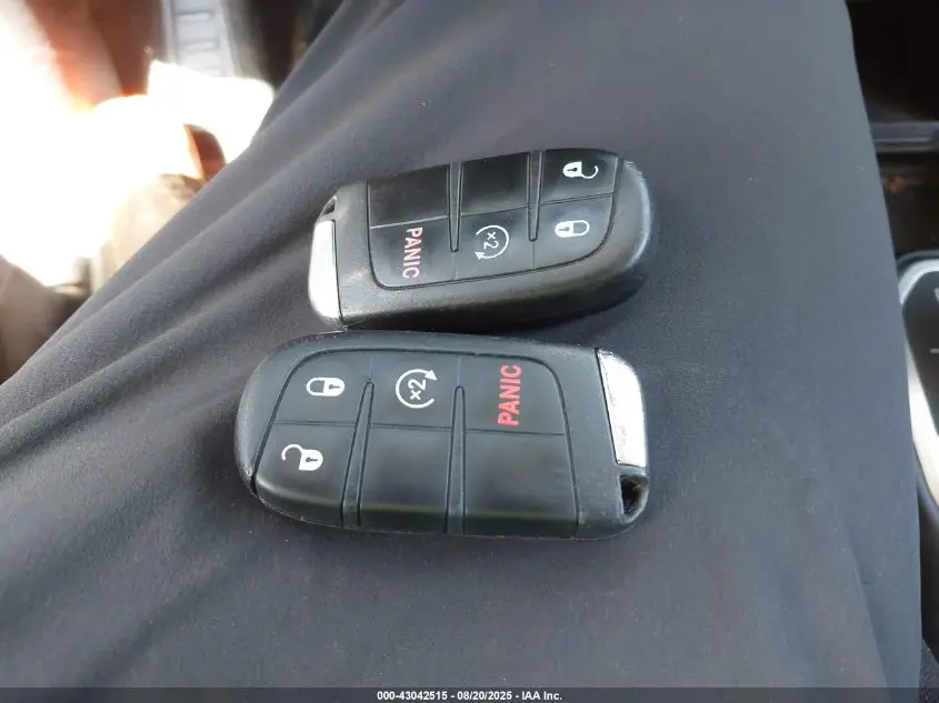 2018 JEEP RENEGADE LATITUDE FWD