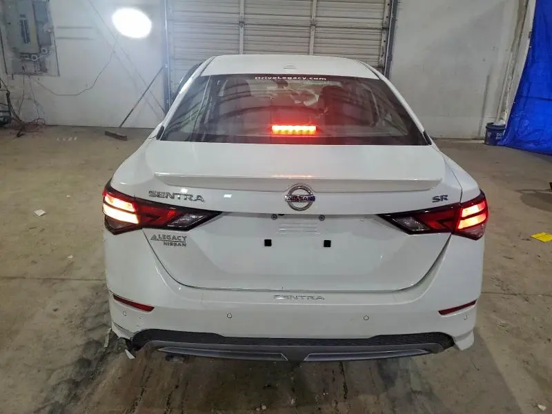 2021 NISSAN SENTRA SR  