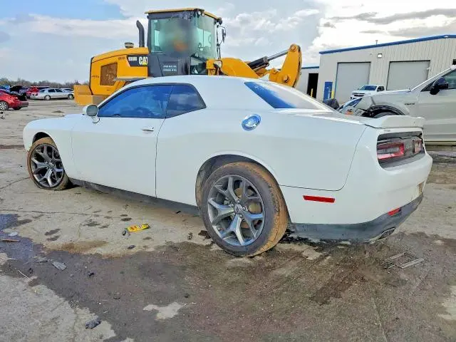 2017 DODGE CHALLENGER SXT  