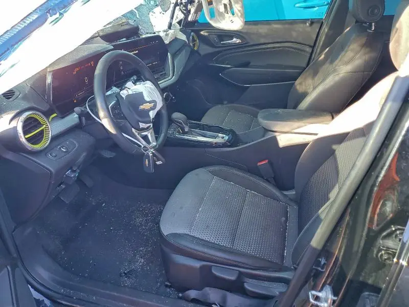 2025 CHEVROLET TRAX 1LT  