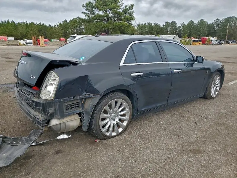 2013 CHRYSLER 300   