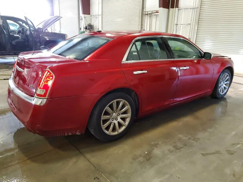 2012 CHRYSLER 300 LIMITED  