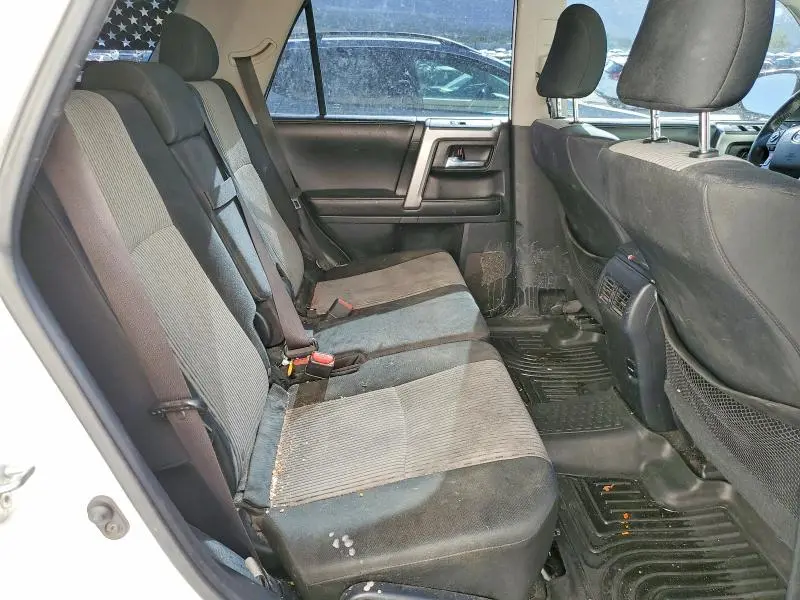 2017 TOYOTA 4RUNNER SR5  
